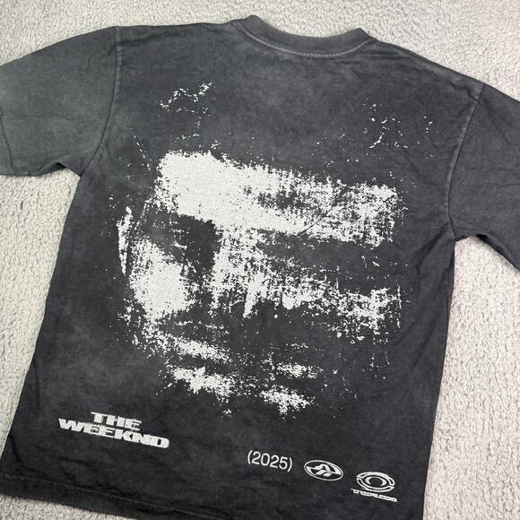 The Weeknd After Hours Til Dawn Tour 2025 Shirt Mens XL Black Distorted Face XO - Picture 1 of 8